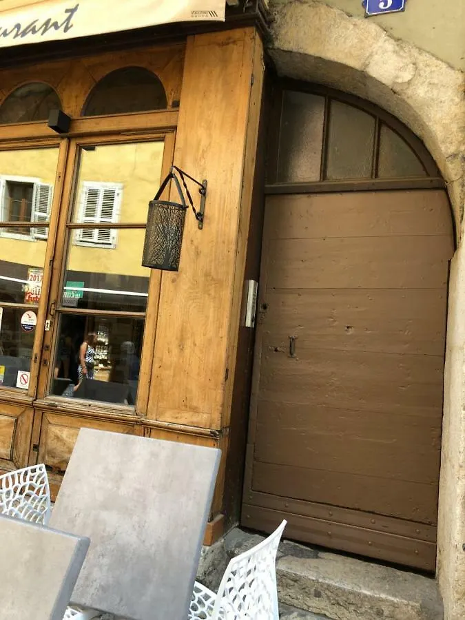 Le Sainte Claire Lejlighed Annecy 0*,